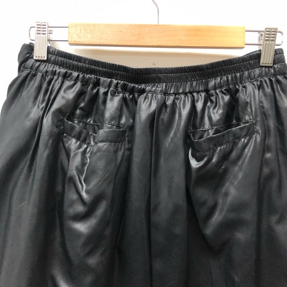 Perks and Mini Tie Front Pocket Skirt Black Size XS - Picture 8 of 9